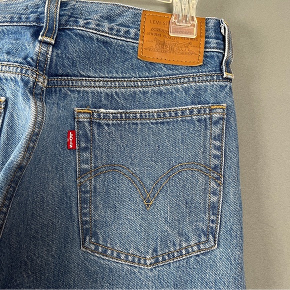 Levi’s Wedgie Fit Jeans Medium Wash 27 waist x 28 length - Picture 5 of 5